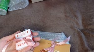 Распаковка посылки с косметикой АСМР, Худа Бьюти Rose Quartz кварц и АБХ  Soft Glam 2.