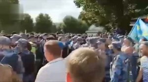 День ВДВ без драки?В Москве в Парке Горького десантники подрались с Росгвардейцами