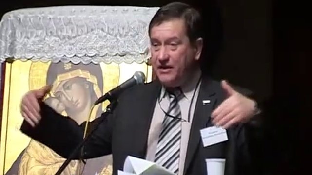 Оратор перед публикой. Выступление общественного деятеля. Оратор. Стрелков ии. Выступление общественного деятеля.