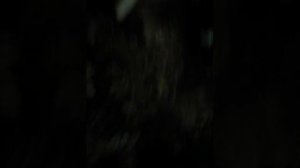 Помогите застрял под диваном