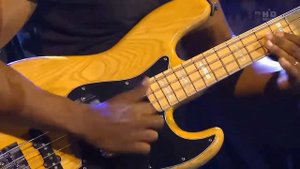 Marcus Miller - slap bass