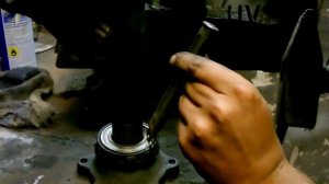 Замена подвесного подшипника VW Sharan,Ford Galaxy,Seat Alhambra от 2000 года