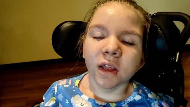 2 seizures // daily life with our medically complex child смотреть онлайн