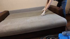 Процесс химчистка дивана - еврокнижки