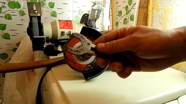 Потерялся ключ для "болгарки"? смотреть онлайн