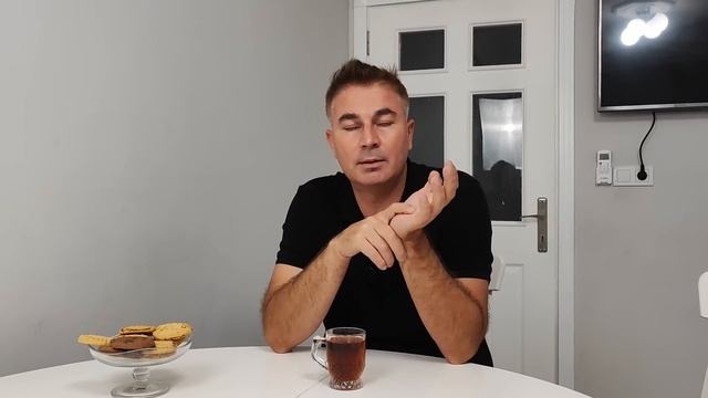 ПОЧЕМУ УДАЛЯЮ КОММЕНТАРИИ?