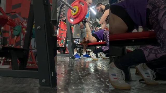 19.02 жим с бруска 5 см 82,5х2 последний подход смотреть онлайн