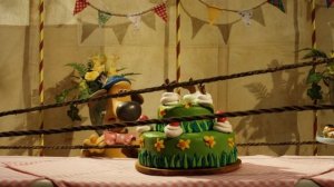 Shaun the Sheep: The Farmer's Llamas | Part 1