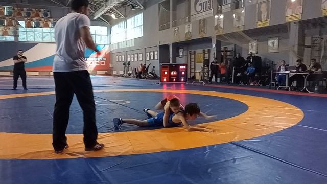 Роберт Терзьян. Первенство города Сочи. Полуфинал 2022 г. Вес 32 кг. смотреть онлайн