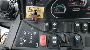 Управление экскаваторомпогрузчиком #caterpillar Foverview of the Backhoe Loader