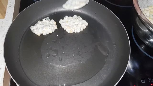 Супер быстрые оладушки из кукурузы на завтрак, ужин, перекус!