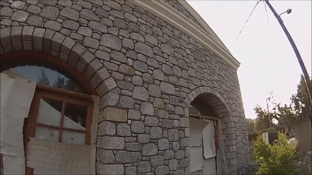 Дом из камня. Уникальная кладка