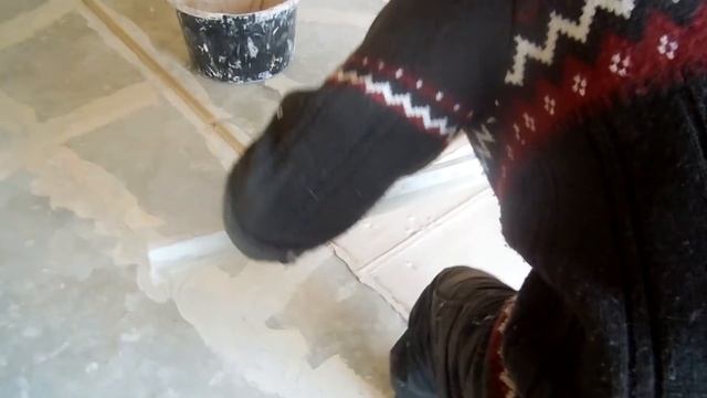 ШТУКАТУРКА ПОЛА своими руками, РАСХОД ШТУКАТУРКИ на м2, выравнивание пола, штукатурка видео смотреть онлайн
