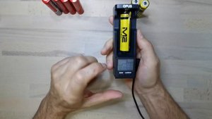 Тест зарядки OPUS BT-C100. Интеллектуальное зарядное устройство. Просто супер! Li Ion 18650 Akku