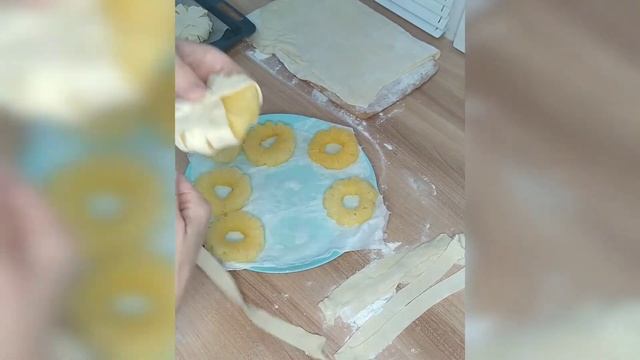 Домашнее печенье из слоеного теста с ананасами. Вкусное и необычное печенье "ХРИЗАНТЕМЫ"