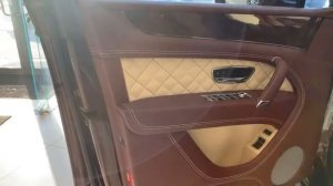Купить Bentley Bentayga Diesel цвет: Cricket Ball