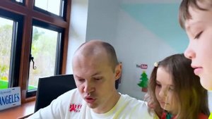 Расхламление комнат Кати и Макса