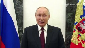 Поздравление Путина В.В. по случаю Дня защитника Отечества