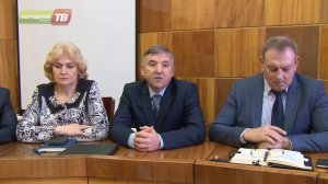 Тонны мусора в каждом дворе Апатитов