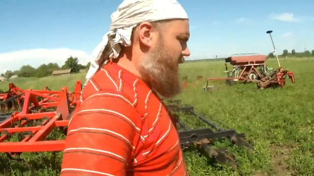 Пресс-подборщик TUKAN 1600 Обзор. Тюкуем сено. смотреть онлайн