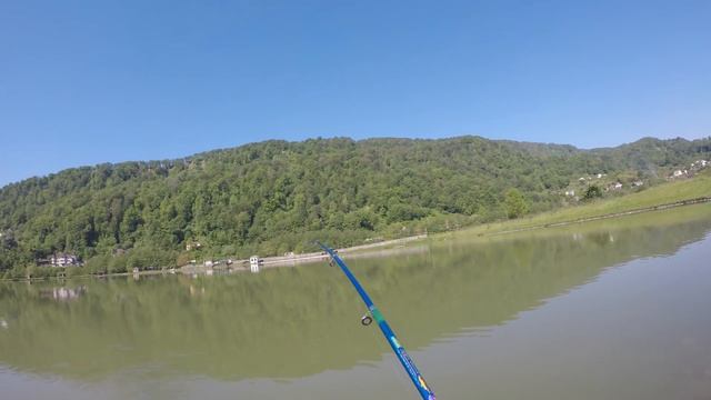 Рыбалка (рыбка меня поимела). Рынок - Дагомыс, продавцы подняли цены (праздники). смотреть онлайн