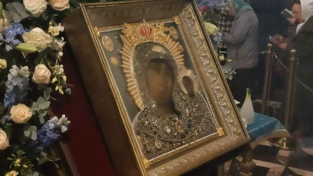 Акафист перед чудотворным образом Казанской иконы Божией Матери смотреть онлайн