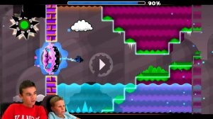 ЧТО ТВОРИТ БОГДАН?! ПРОШЁЛ INSANE УРОВЕНЬ ? Geometry Dash