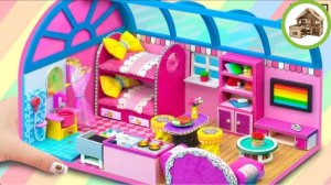 Впечатляющий миниатюрный домик с купольной системой и двухъярусными кроватями из картона #70