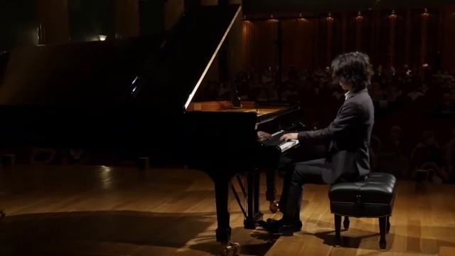 HAYATO SUMINO plays CHOPIN - Mazurka in G minor, Op. 24 No. 1 (Chopin Competition) смотреть онлайн