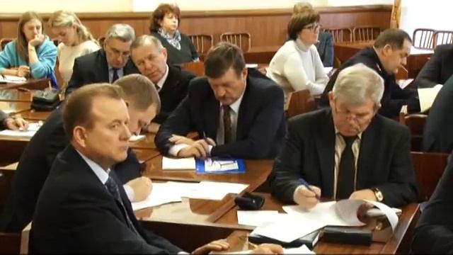 Сюжет «Пора наряжаться» 24.11.14 (16+)