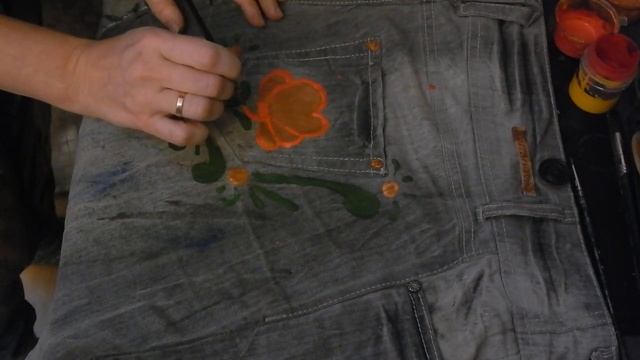 Норвежская цветочная живопись  Роспись фартука смотреть онлайн