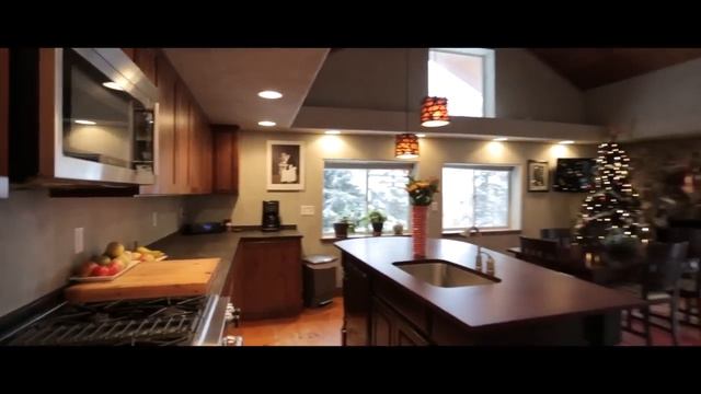 Emerald Mountain Log Home in Steamboat Springs, Colorado смотреть онлайн