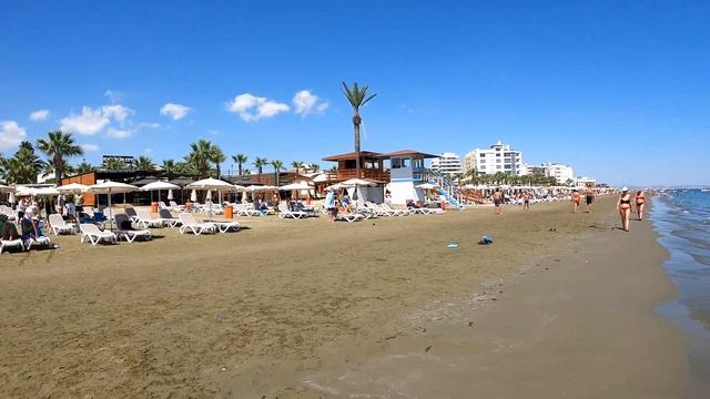 ?? Larnaca Cyprus: Mackenzie Beach Walk 4k смотреть онлайн