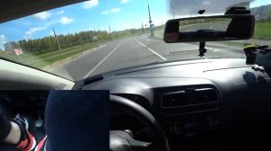 Поворот на перекрестке. Какую передачу включать перед поворотом. На какой скорости проезжать поворо