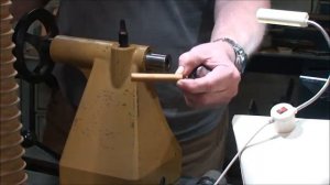 Changing tooling with extended lathe tailstock