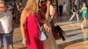 Красота моды в галерее Витторио Эммануэле II - Миланский уличный стиль