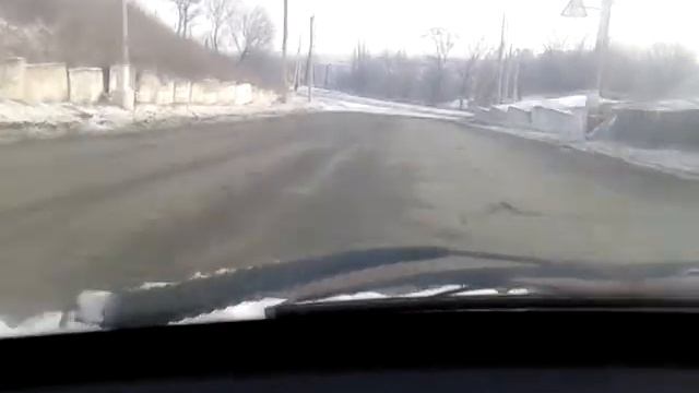 Лисичанск. Дорога на подъем Гора Кирова, на второй день после снегопада смотреть онлайн