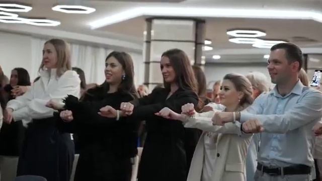 Бизнес Форум Essens в Новосибирске смотреть онлайн