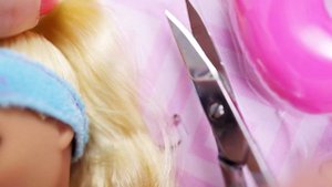 Barbie & GlamGlow | Распаковка куклы и обзор косметики