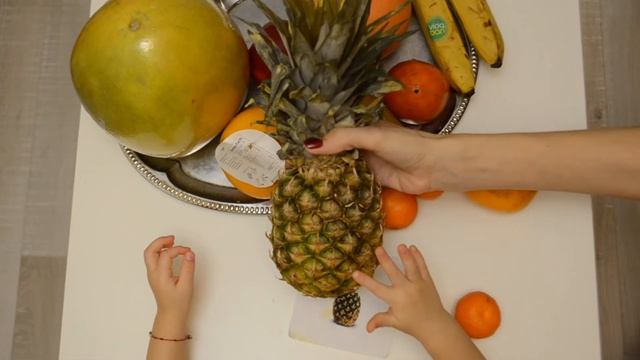 Развивающая Игра. Игра с карточками. Изучаем фрукты. смотреть онлайн