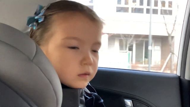 ПЕРВЫЕ ПОДАРКИ К НГ | День 21 смотреть онлайн