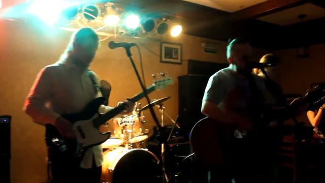 Амега - Лететь (cover by Royal Bears) смотреть онлайн