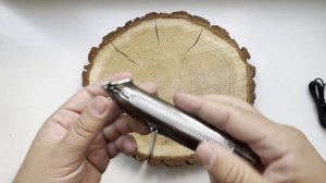 Универсальная мужская машинка для стрижки Geemy GM-6050