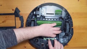 Замена аккумулятора на пылесосе irobot roomba