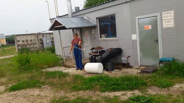 НАРЕЗКА ПРИКОЛОВ. КСЕНЯ СОАПЩАК. МИШКА БАЙКЕР И ГЕНА КАРЕТНЫЙ. смотреть онлайн