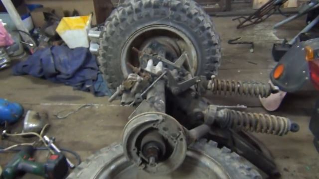 Трицикл Фермер, разбираю, ищу запчасти. смотреть онлайн