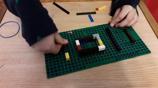 Как сделать гитару из лего смотреть онлайн