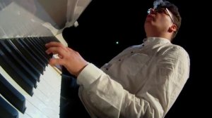 П.И.Чайковский "В церкви".исп.Денис Кириллов