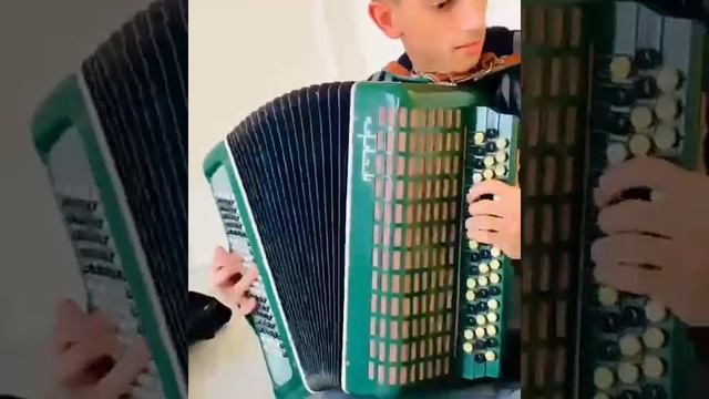 Петя Шолдо Полька смотреть онлайн