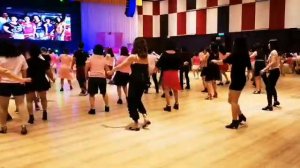 Everybody Cha Cha--Line Dance(Wil Bos (NL) & Hyunji Chung (KOR)), April 2019